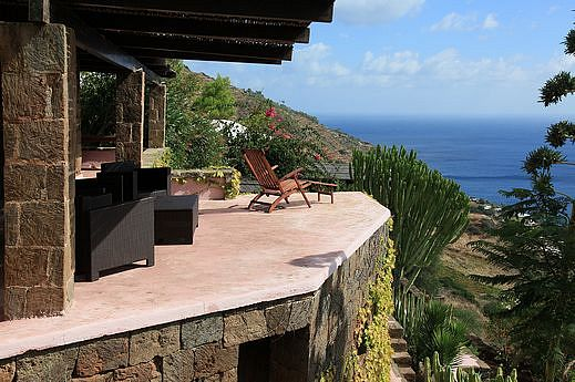 luxury, villa, sea view, parasol property rentals, jan dexter