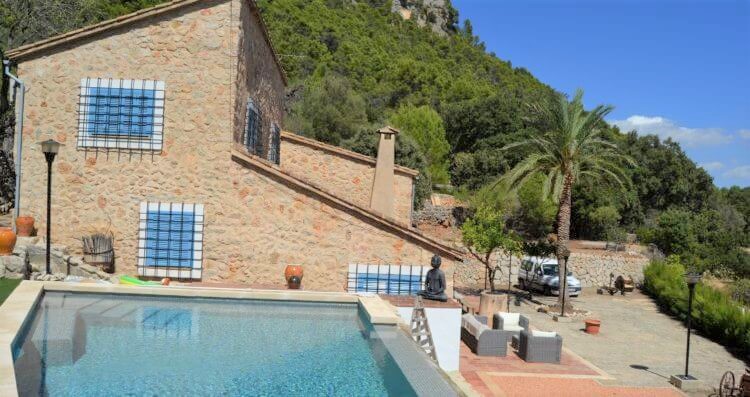 luxury villa rental Esporles Mallorca