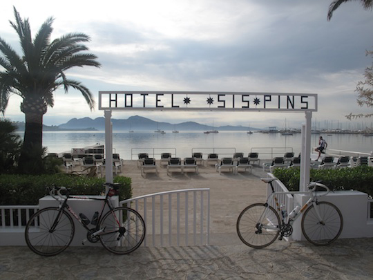 traditional sea front hotel puerto pollensa Mallorca