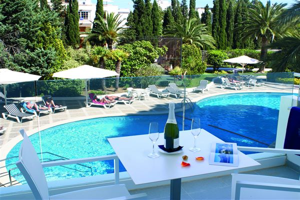 Club Illa Dor 4 keys luxury holiday apartments in Puerto Pollensa