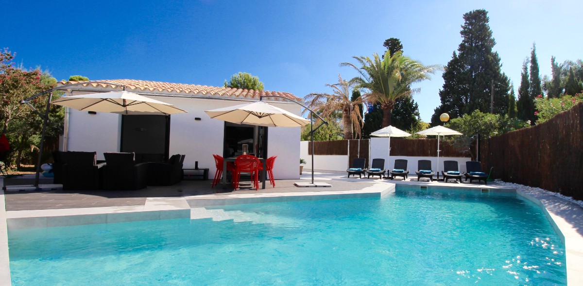 3 bedroom luxury holiday villa close to Pinewalk Puerto Pollensa Mallorca