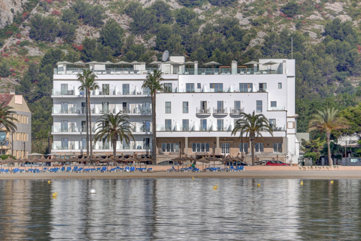 adults only sea front hotel puerto pollensa