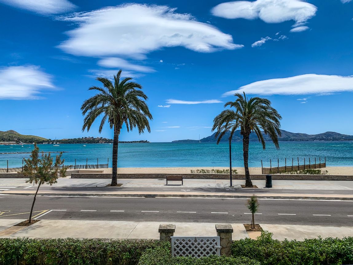 front sea view holiday apartment Puerto Pollensa Mallorca