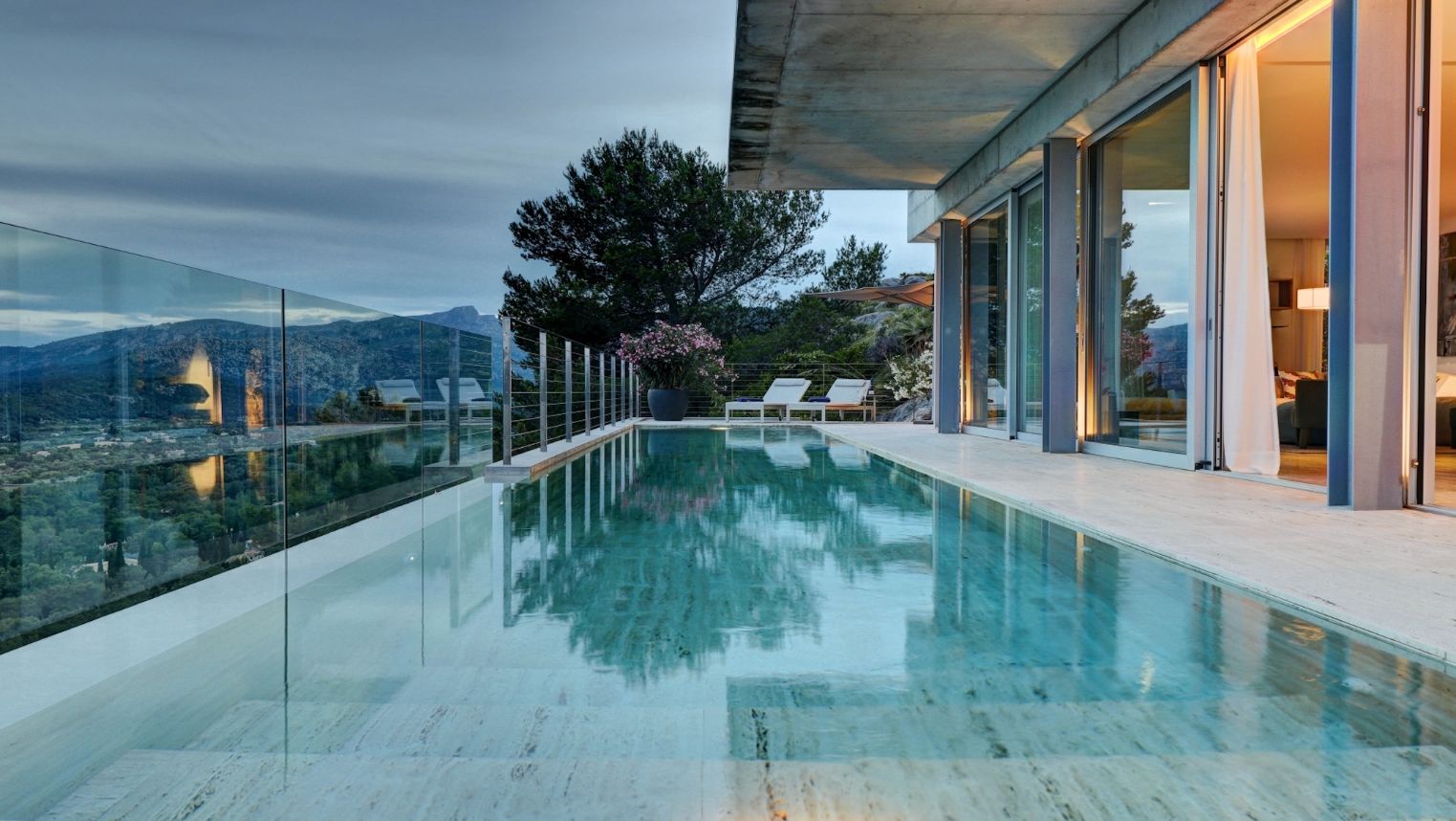 Spectacular luxury holiday villa in Pollensa Mallorca with breathtaking views