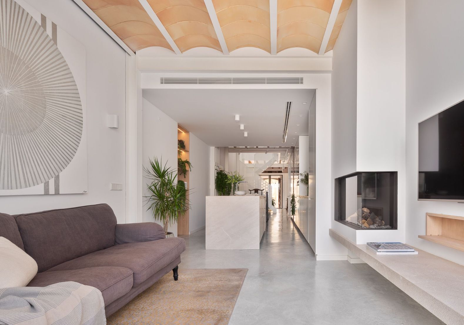 Stunning designer townhouse for annual rental in Binissalem Mallorca