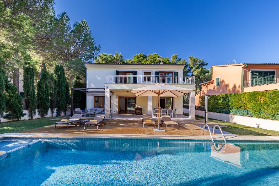 luxury holiday villa at Mal Pas Beach Alcudia Mallorca