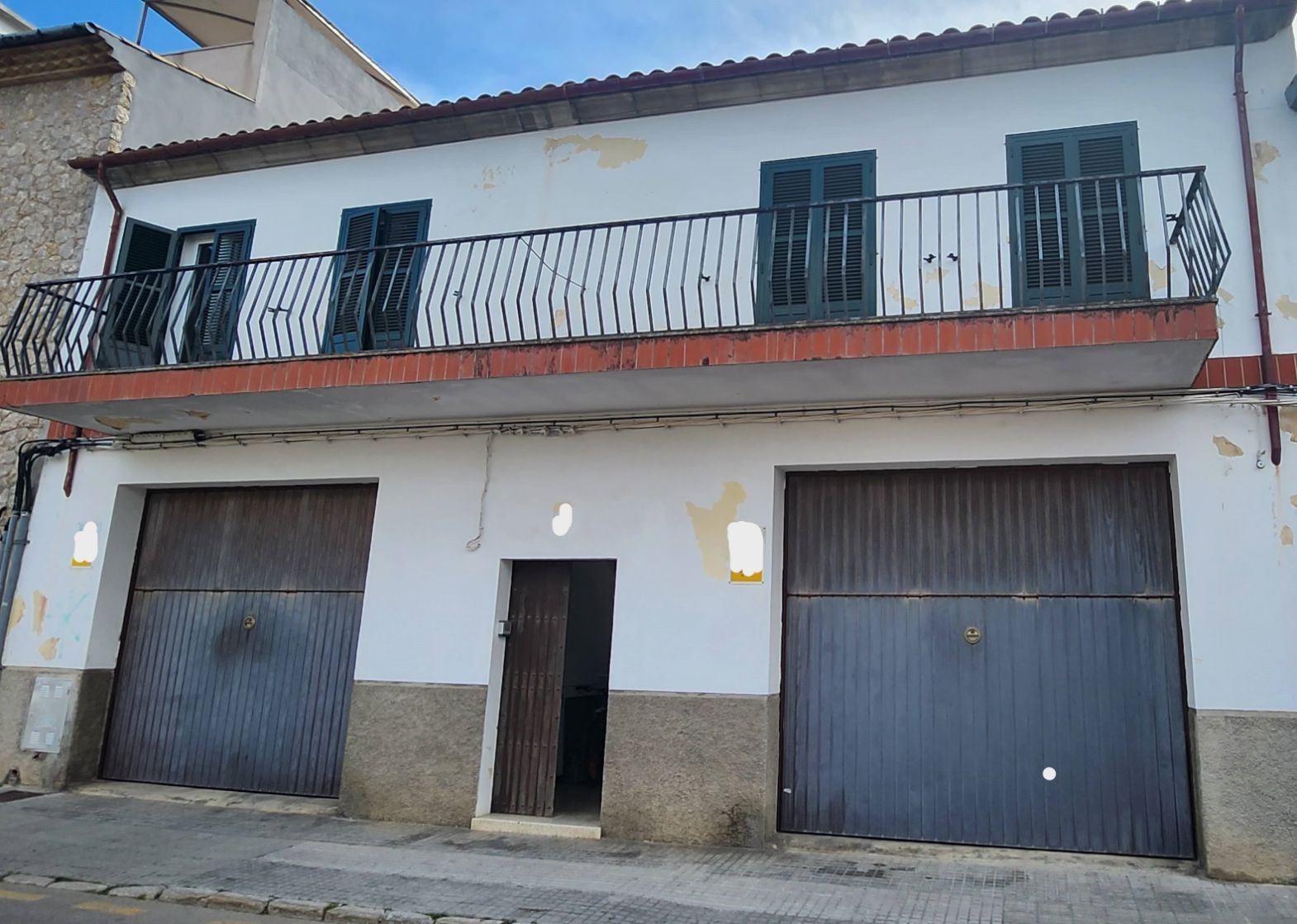 Entire building for sale to reform in Pollensa town